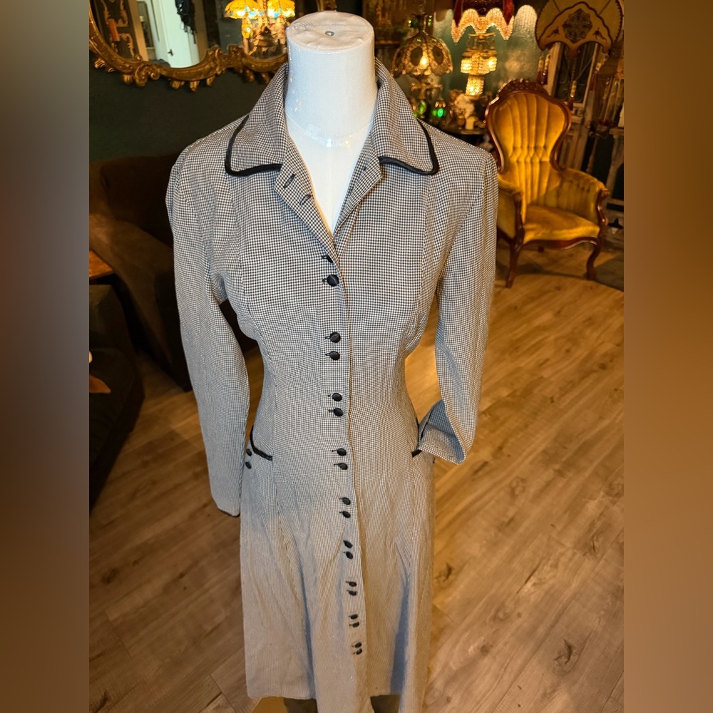 80s Pinup Houndstooth Coat Dress – Vintage Size 6 – Mix It Label - Picture 3 of 12